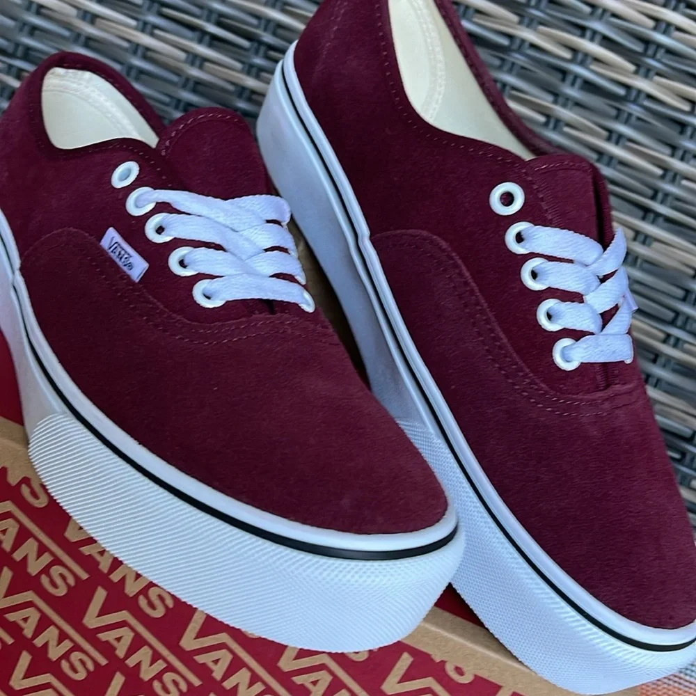Vans WMNS Authentic Platfor (Suede) Port Royale/True VN0ARAVRJNR Platforms